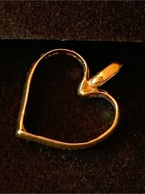 Solid 10k Yellow Gold Puffy Heart Pendant 3.53g - Gift Box Included